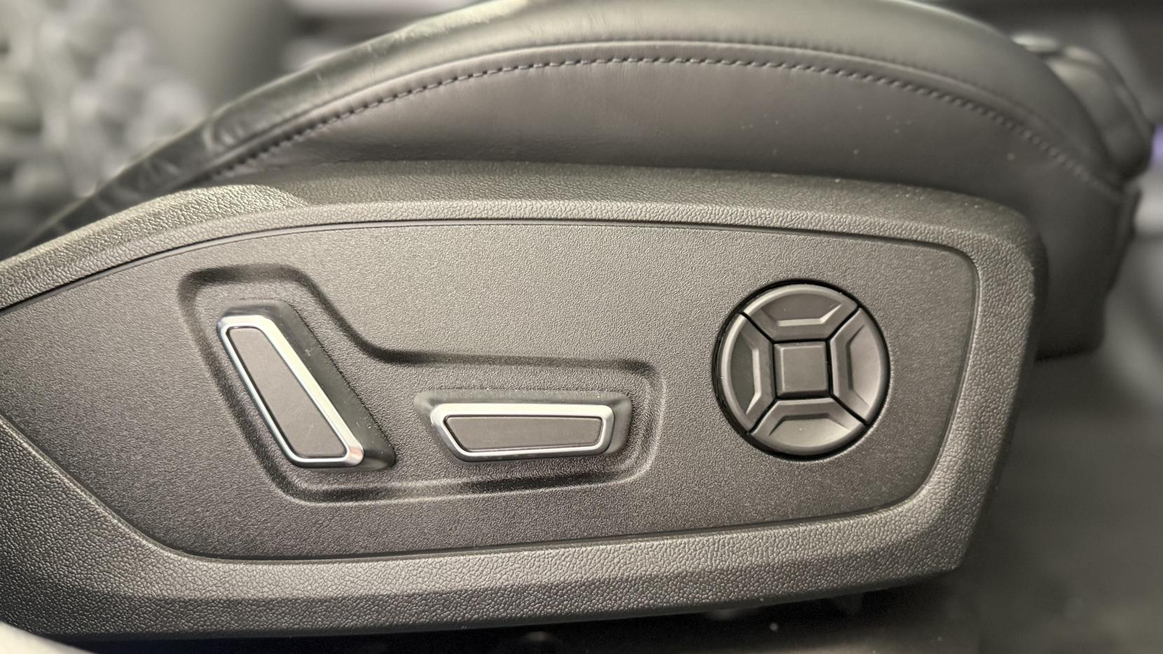 Audi RS6 Avant 4.0 TFSI V8 Vorsprung Estate 5dr Petrol Tiptronic quattro Euro 6 (s/s) (600 ps)