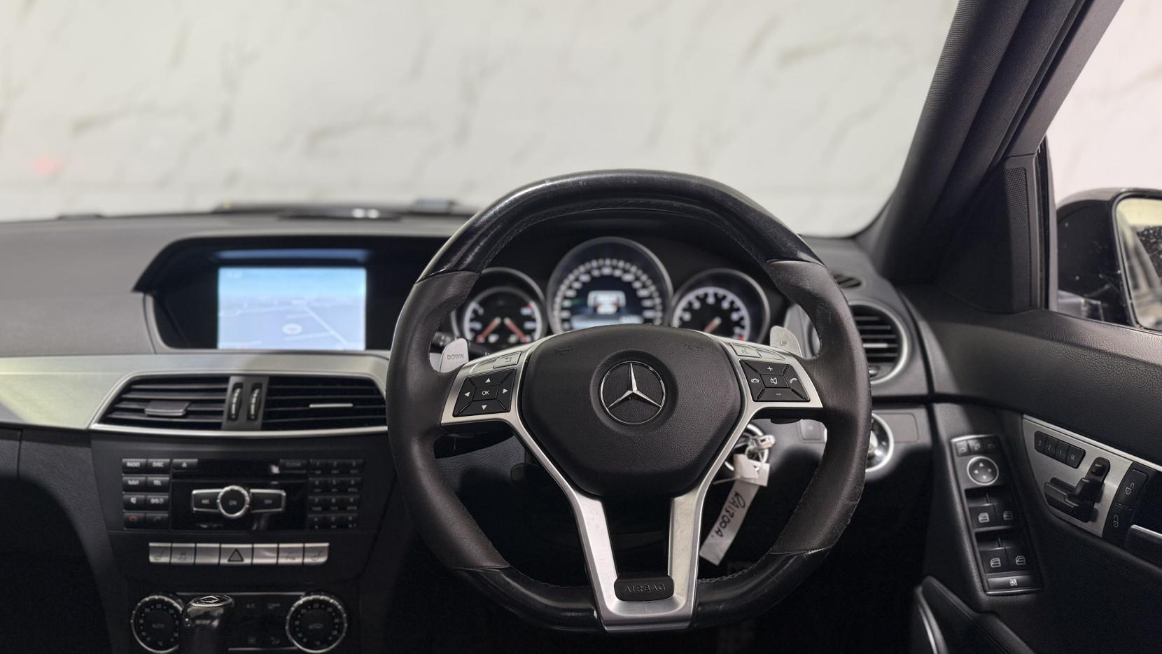 Mercedes-Benz C Class 6.3 C63 V8 AMG Saloon 4dr Petrol SpdS MCT Euro 5 (457 ps)