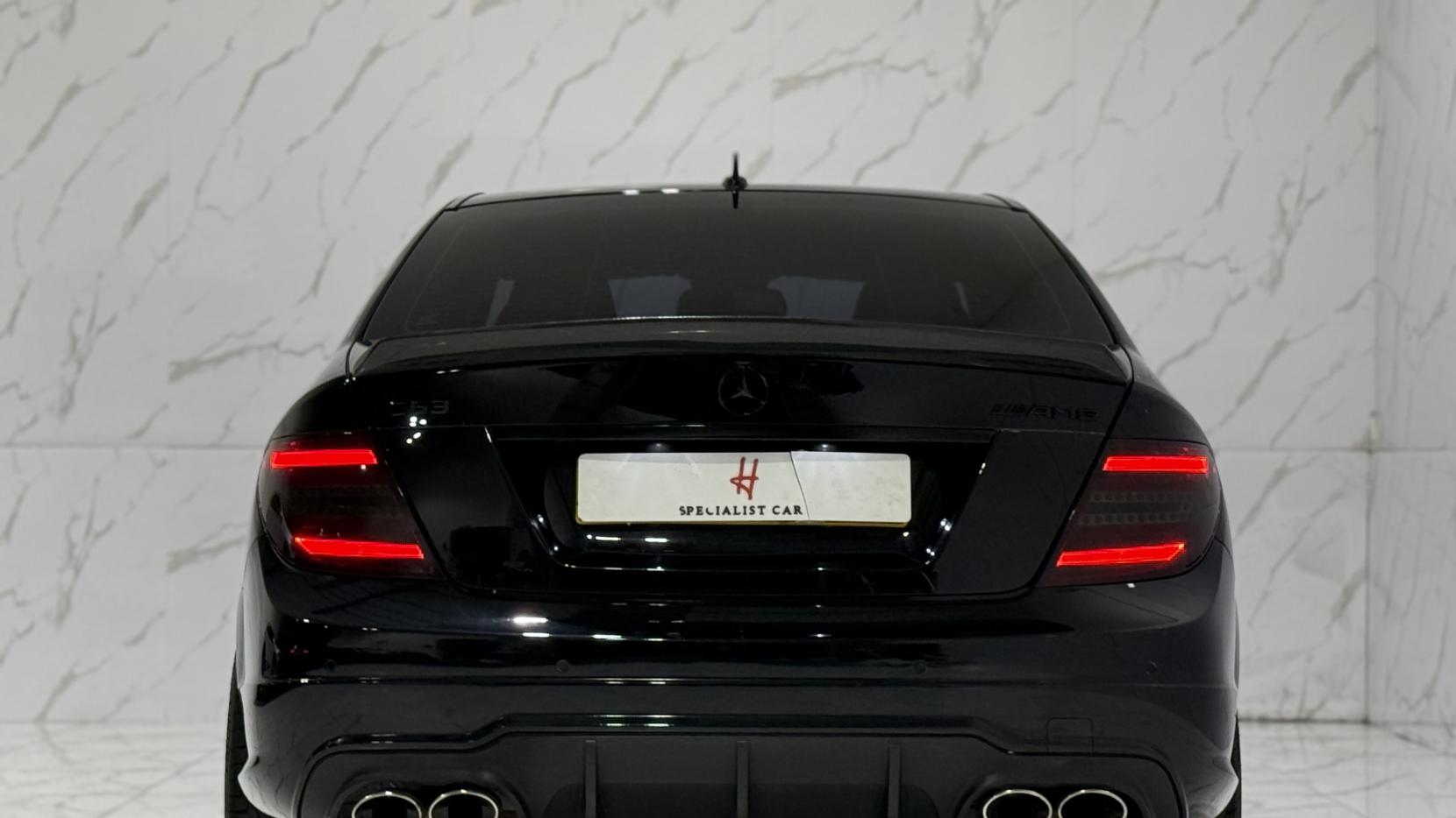 Mercedes-Benz C Class 6.3 C63 V8 AMG Saloon 4dr Petrol SpdS MCT Euro 5 (457 ps)