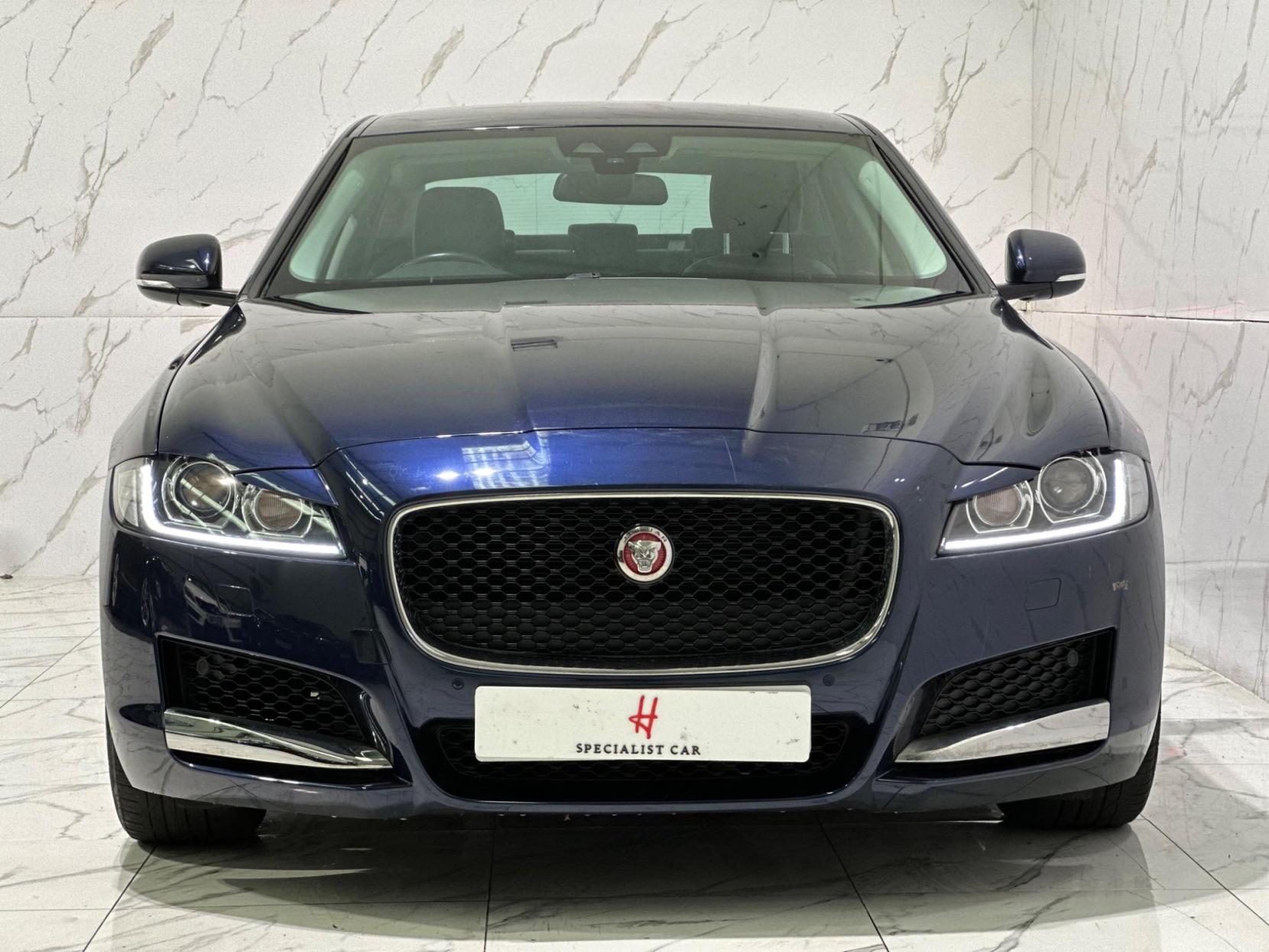 Jaguar XF 2.0d Prestige Auto Euro 6 (s/s) 4dr
