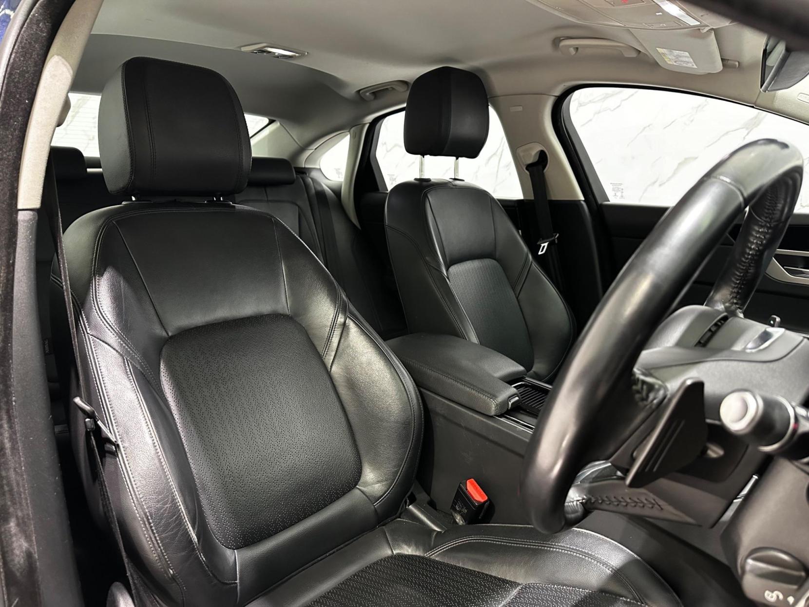 Jaguar XF 2.0d Prestige Auto Euro 6 (s/s) 4dr