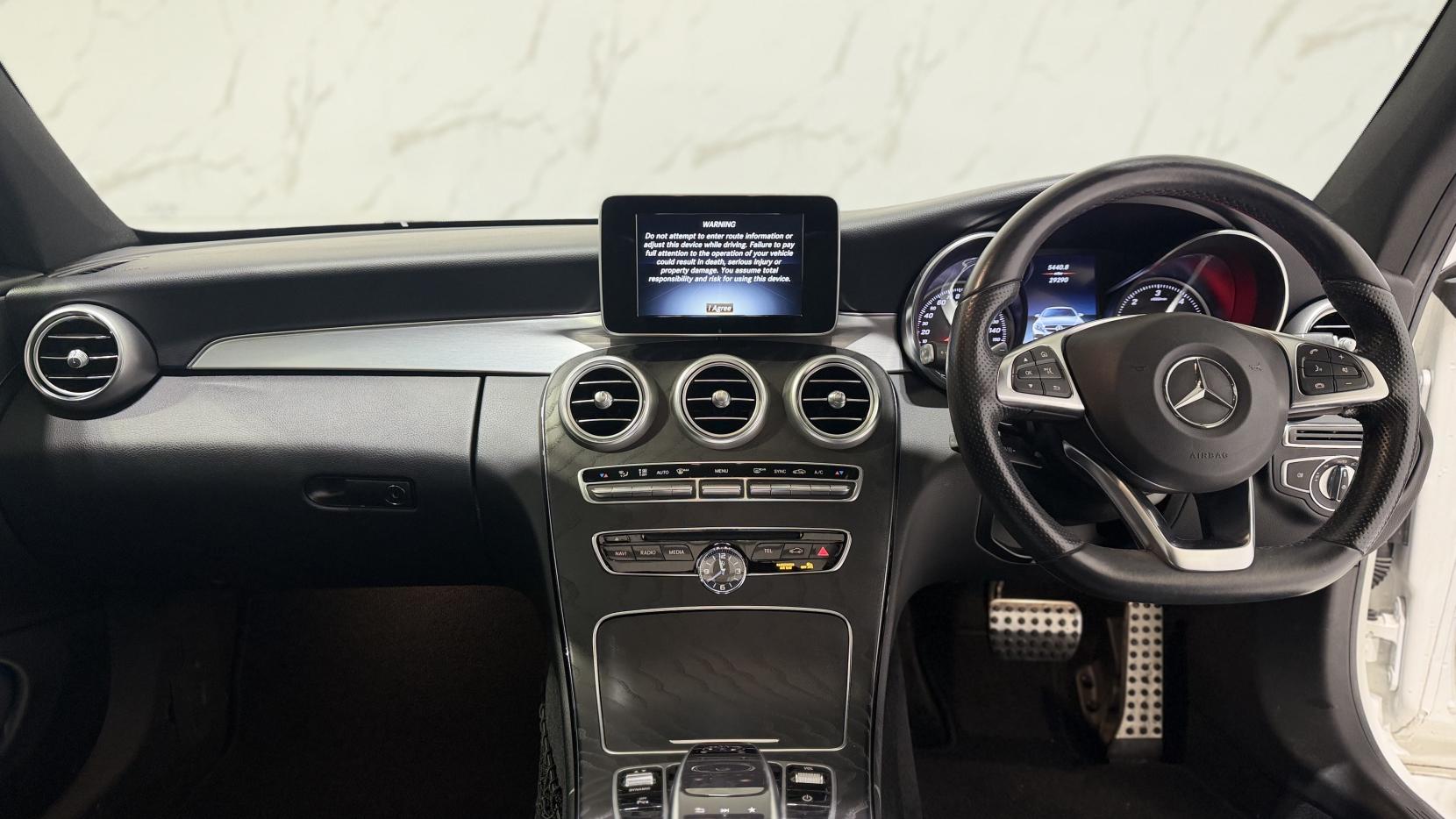 Mercedes-Benz C Class 2.1 C250d AMG Line (Premium) Coupe 2dr Diesel G-Tronic+ 4MATIC Euro 6 (s/s) (204 ps)