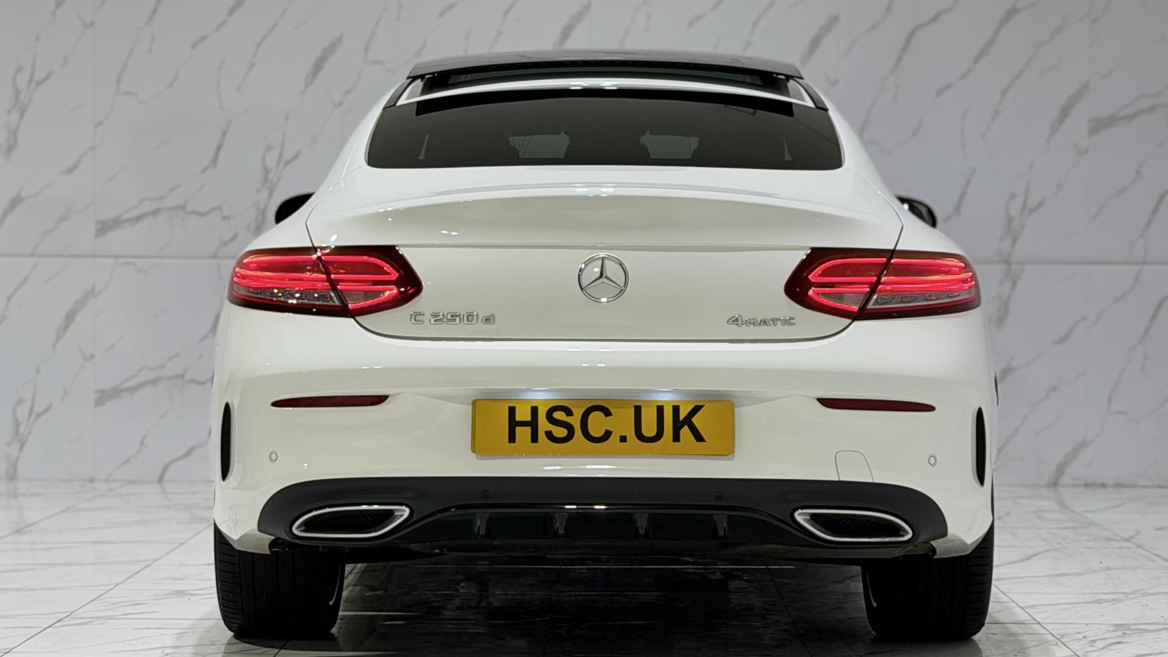 Mercedes-Benz C Class 2.1 C250d AMG Line (Premium) Coupe 2dr Diesel G-Tronic+ 4MATIC Euro 6 (s/s) (204 ps)