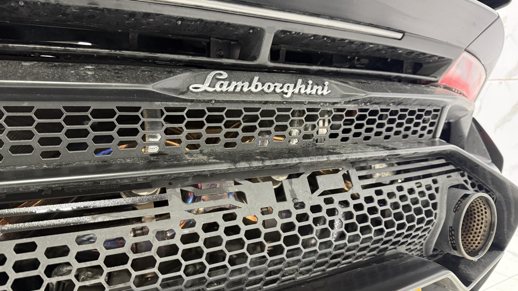 Lamborghini Huracan 5.2 V10 LP 640-2 STO LDF Euro 6 (s/s) 2dr