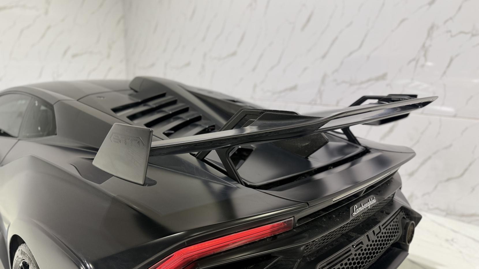 Lamborghini Huracan 5.2 V10 LP 640-2 STO LDF Euro 6 (s/s) 2dr