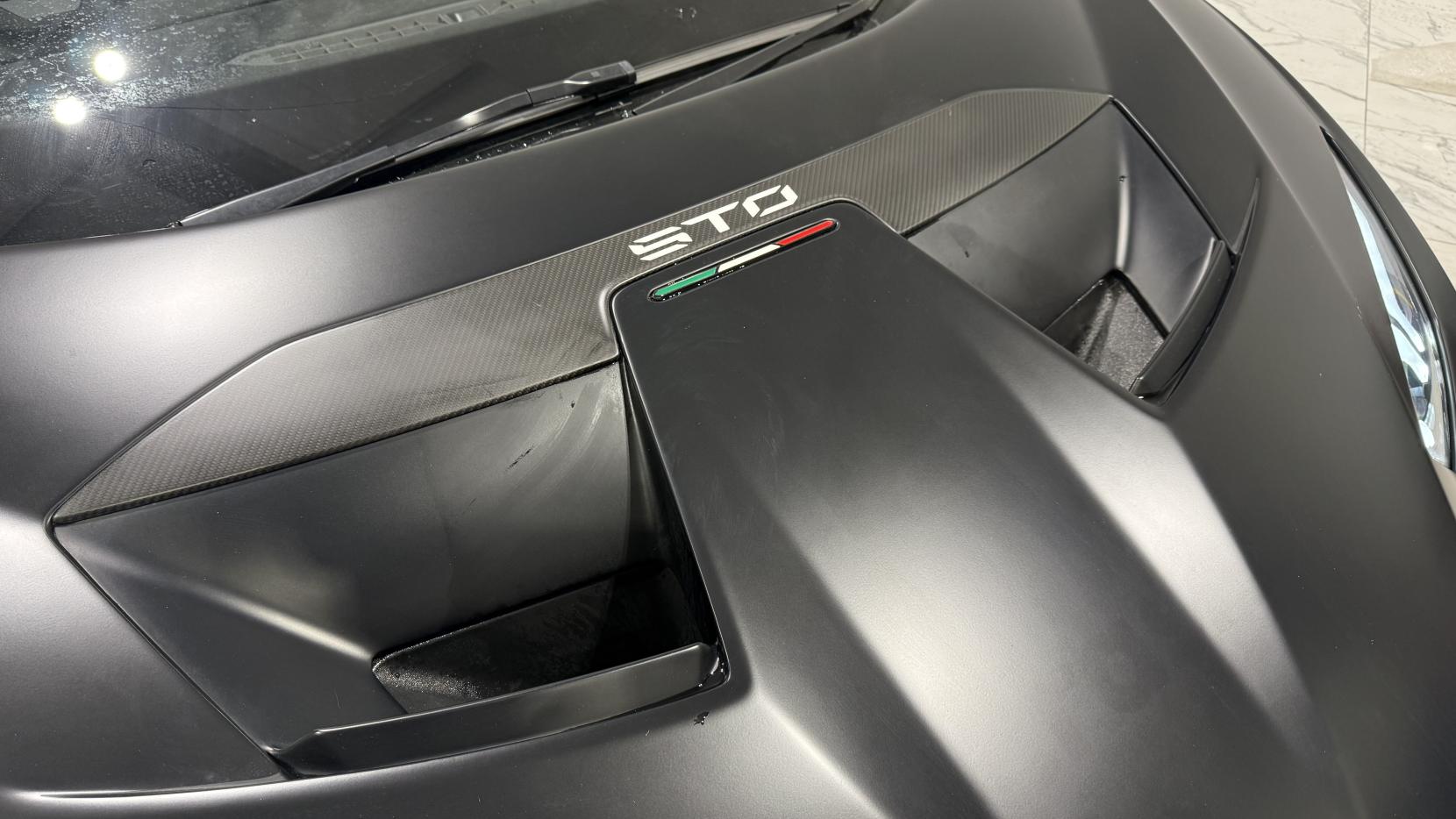 Lamborghini Huracan 5.2 V10 LP 640-2 STO LDF Euro 6 (s/s) 2dr