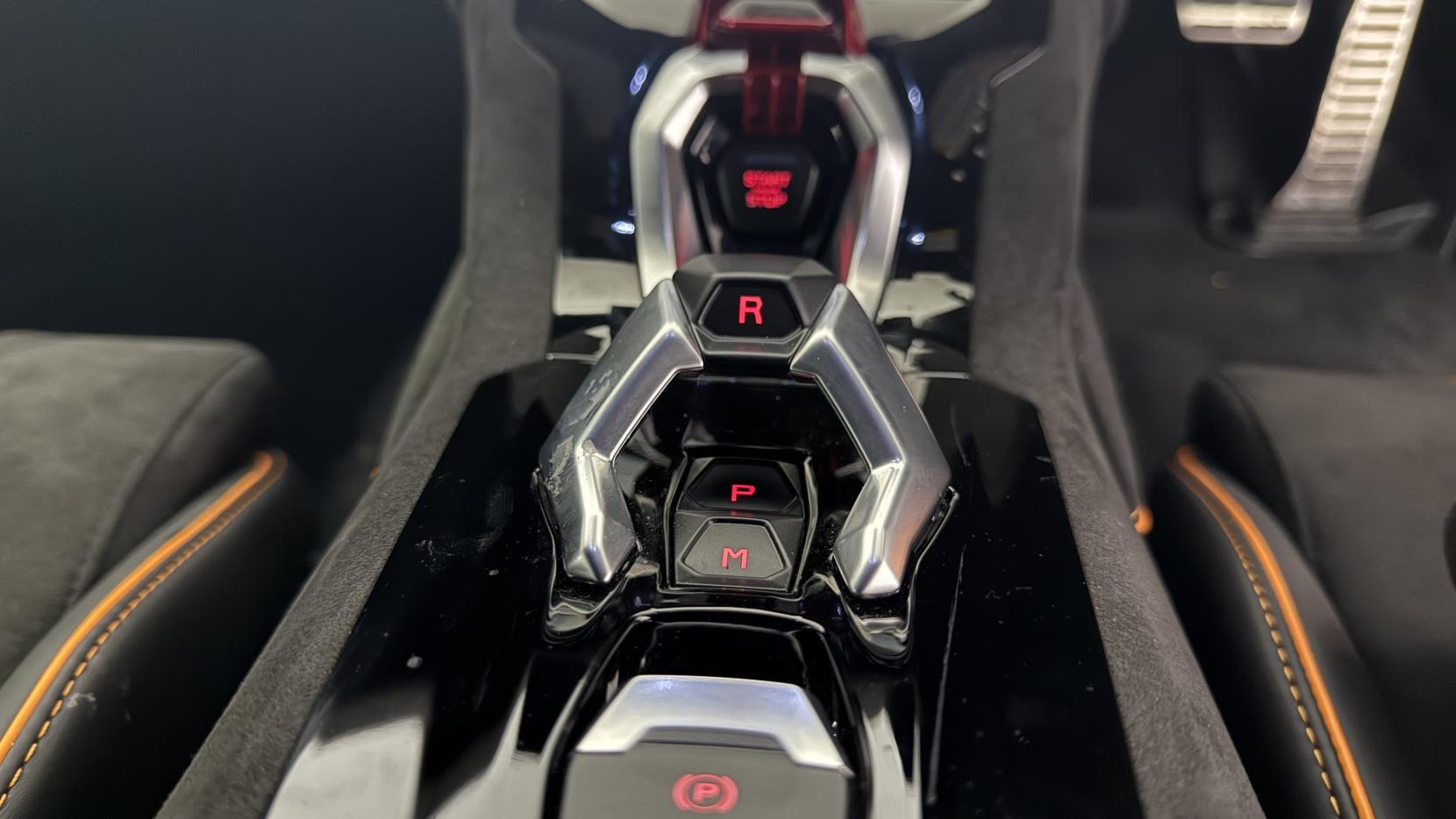 Lamborghini Huracan 5.2 V10 Sterrato Coupe 2dr Petrol LDF 4WD Euro 6 (s/s) (610 ps)