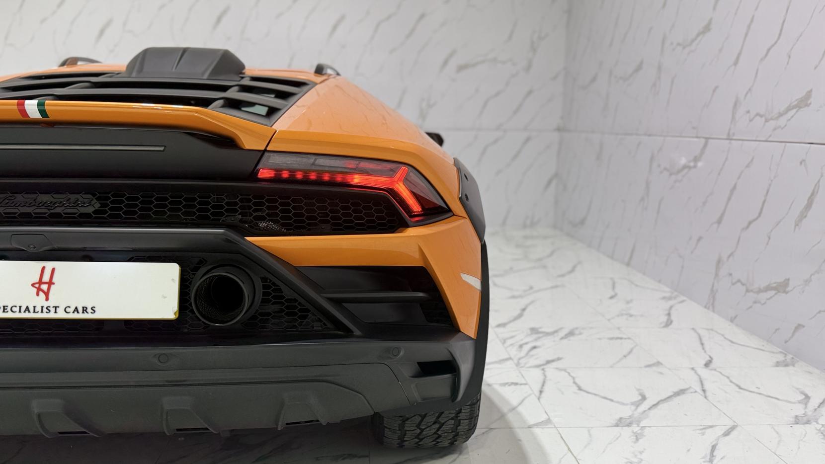 Lamborghini Huracan 5.2 V10 Sterrato Coupe 2dr Petrol LDF 4WD Euro 6 (s/s) (610 ps)