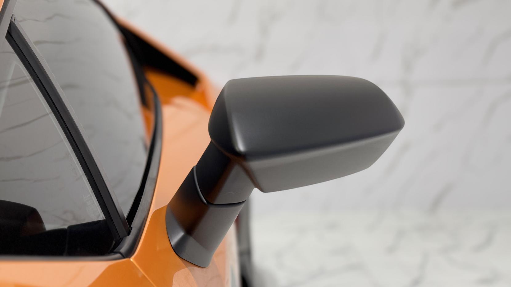 Lamborghini Huracan 5.2 V10 Sterrato Coupe 2dr Petrol LDF 4WD Euro 6 (s/s) (610 ps)