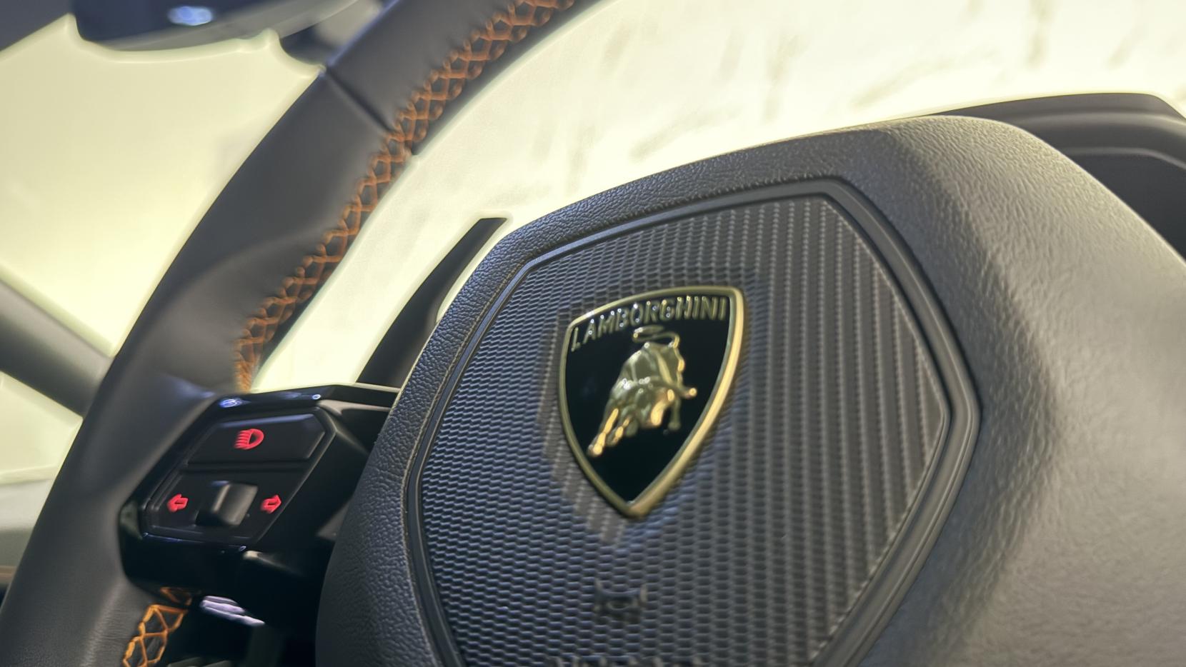 Lamborghini Huracan 5.2 V10 Sterrato Coupe 2dr Petrol LDF 4WD Euro 6 (s/s) (610 ps)