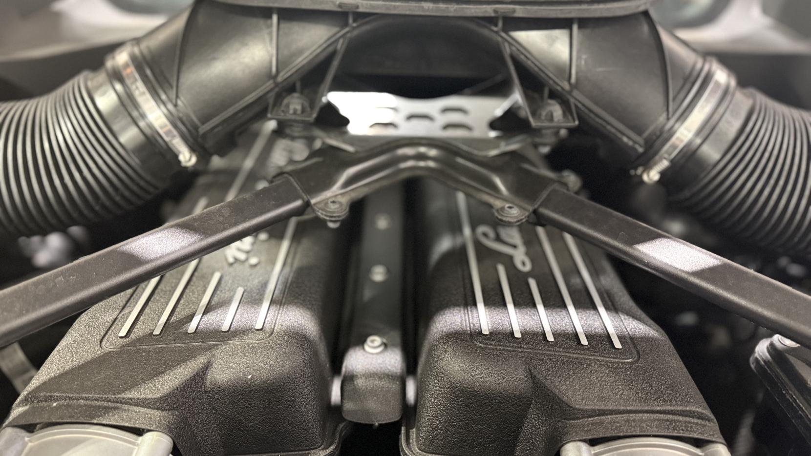 Lamborghini Huracan 5.2 V10 Sterrato Coupe 2dr Petrol LDF 4WD Euro 6 (s/s) (610 ps)