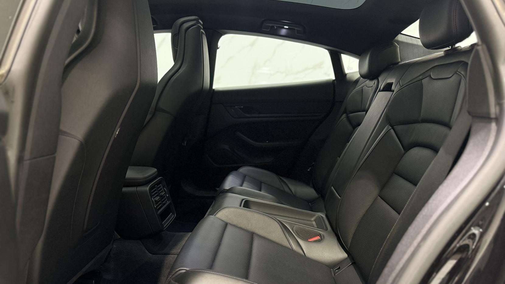 Porsche Taycan Performance 79.2kWh 4S Saloon 4dr Electric Auto 4WD (530 ps)