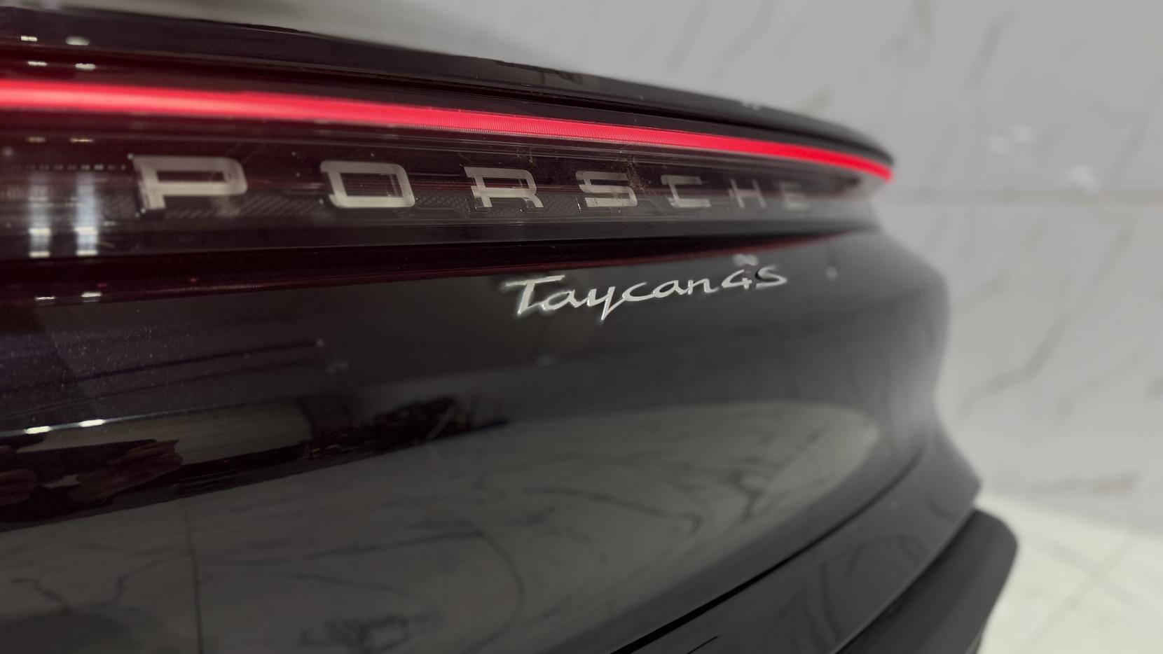 Porsche Taycan Performance 79.2kWh 4S Saloon 4dr Electric Auto 4WD (530 ps)