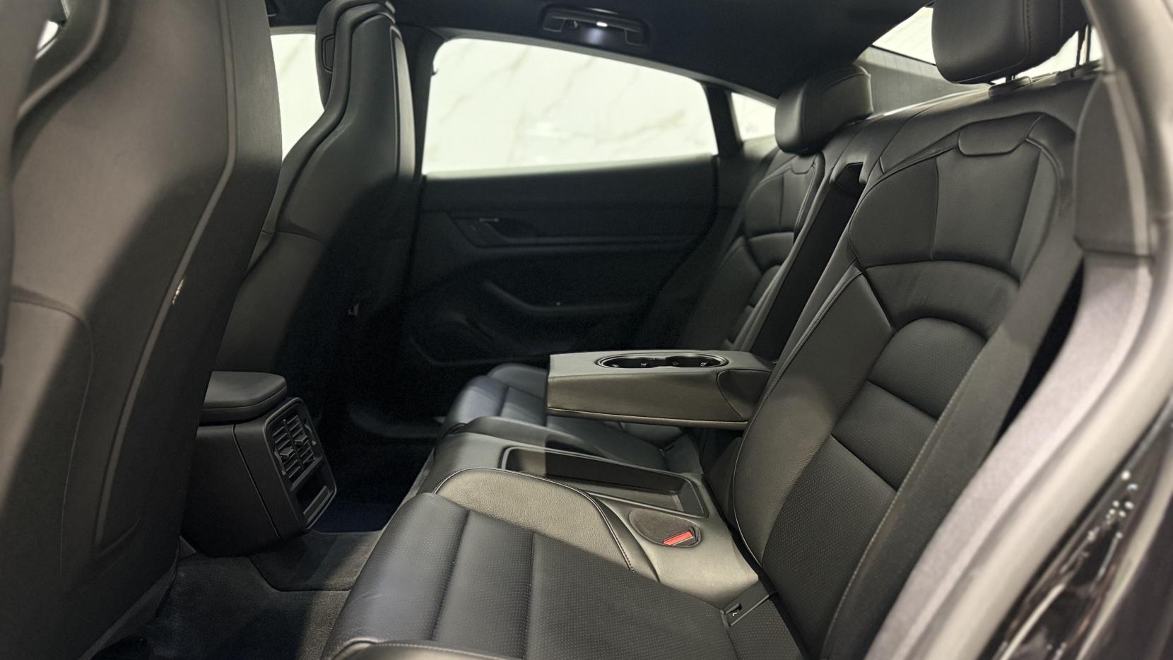 Porsche Taycan Performance 79.2kWh 4S Saloon 4dr Electric Auto 4WD (530 ps)