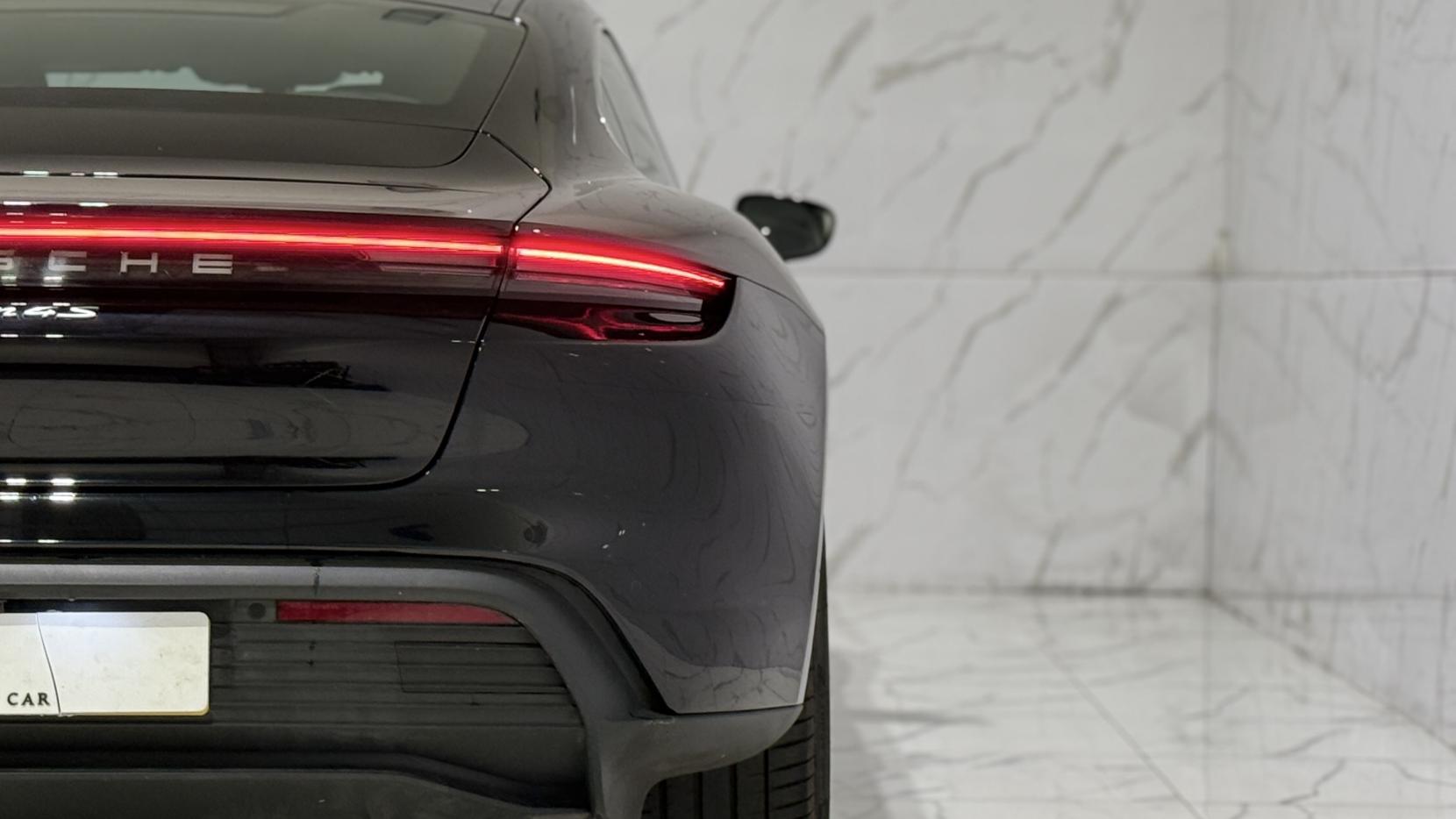 Porsche Taycan Performance 79.2kWh 4S Saloon 4dr Electric Auto 4WD (530 ps)