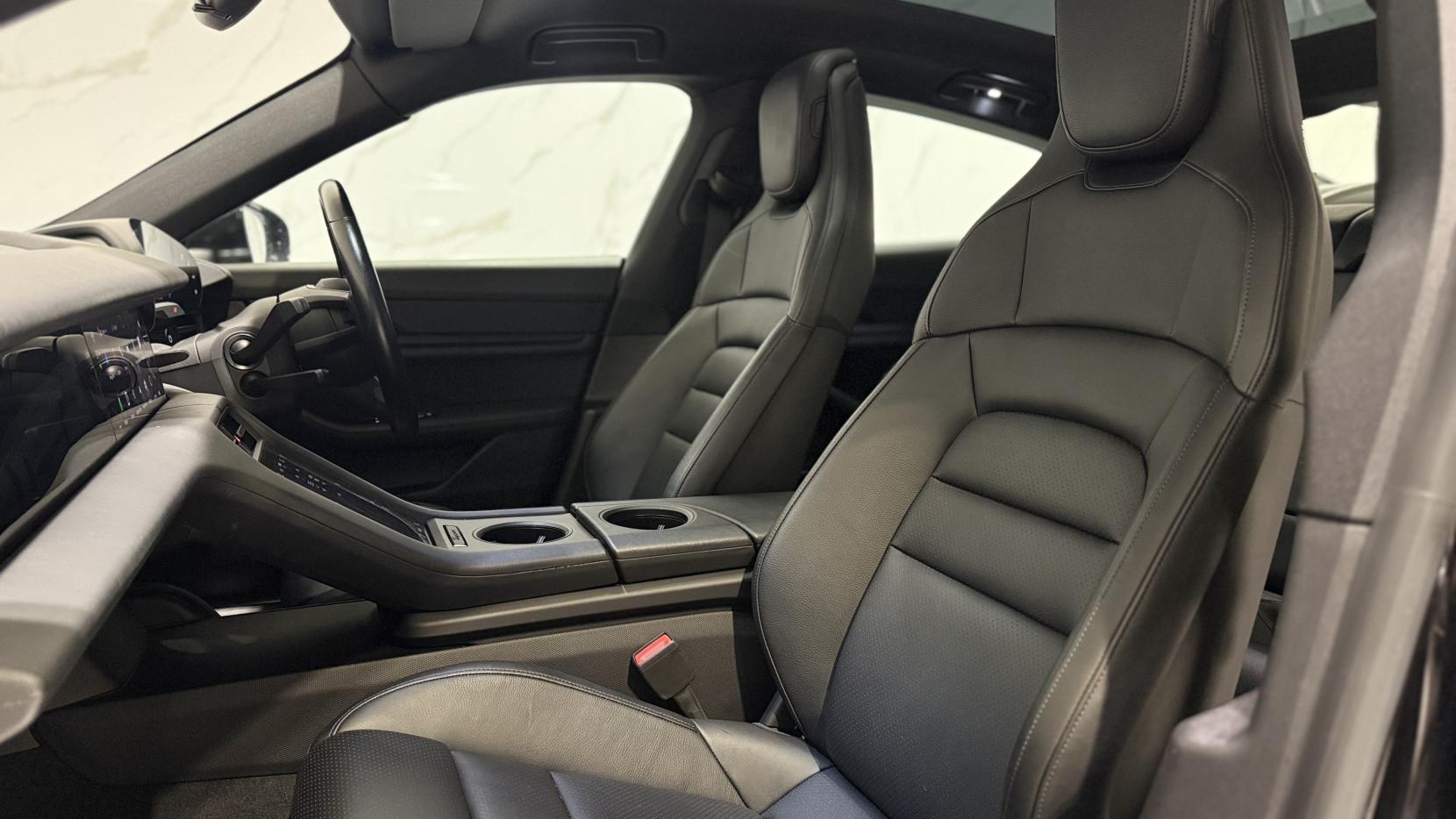 Porsche Taycan Performance 79.2kWh 4S Saloon 4dr Electric Auto 4WD (530 ps)