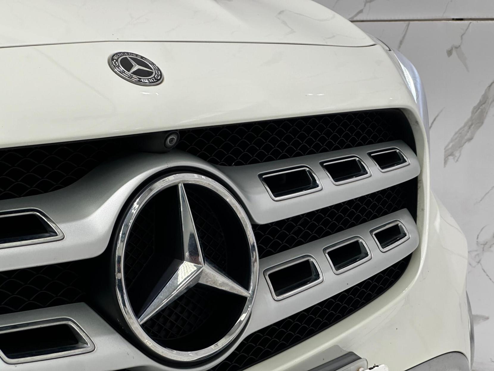 Mercedes-Benz GLA 1.6 GLA200 Sport (Premium Plus) 7G-DCT Euro 6 (s/s) 5dr