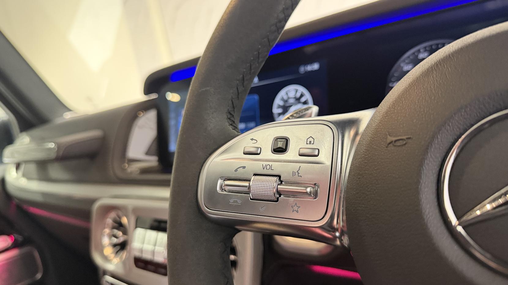 Mercedes-Benz G Class 4.0 G63 V8 BiTurbo AMG Carbon Edition SUV 5dr Petrol SpdS+9GT 4MATIC Euro 6 (s/s) (585 ps)