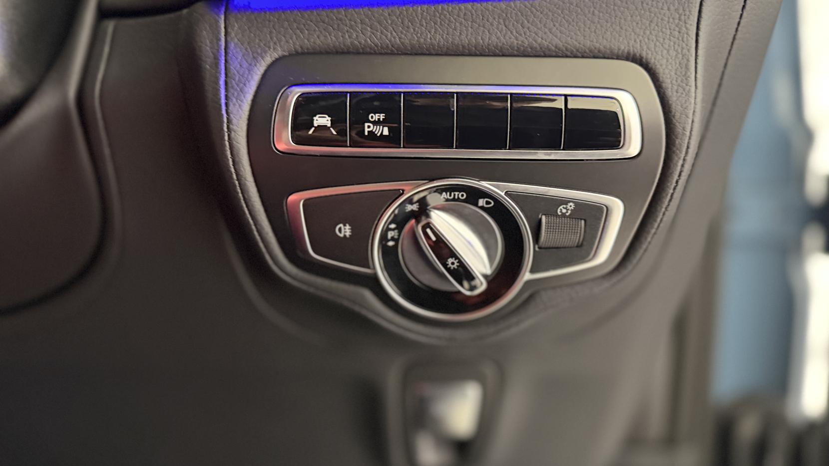 Mercedes-Benz G Class 4.0 G63 V8 BiTurbo AMG Carbon Edition SUV 5dr Petrol SpdS+9GT 4MATIC Euro 6 (s/s) (585 ps)