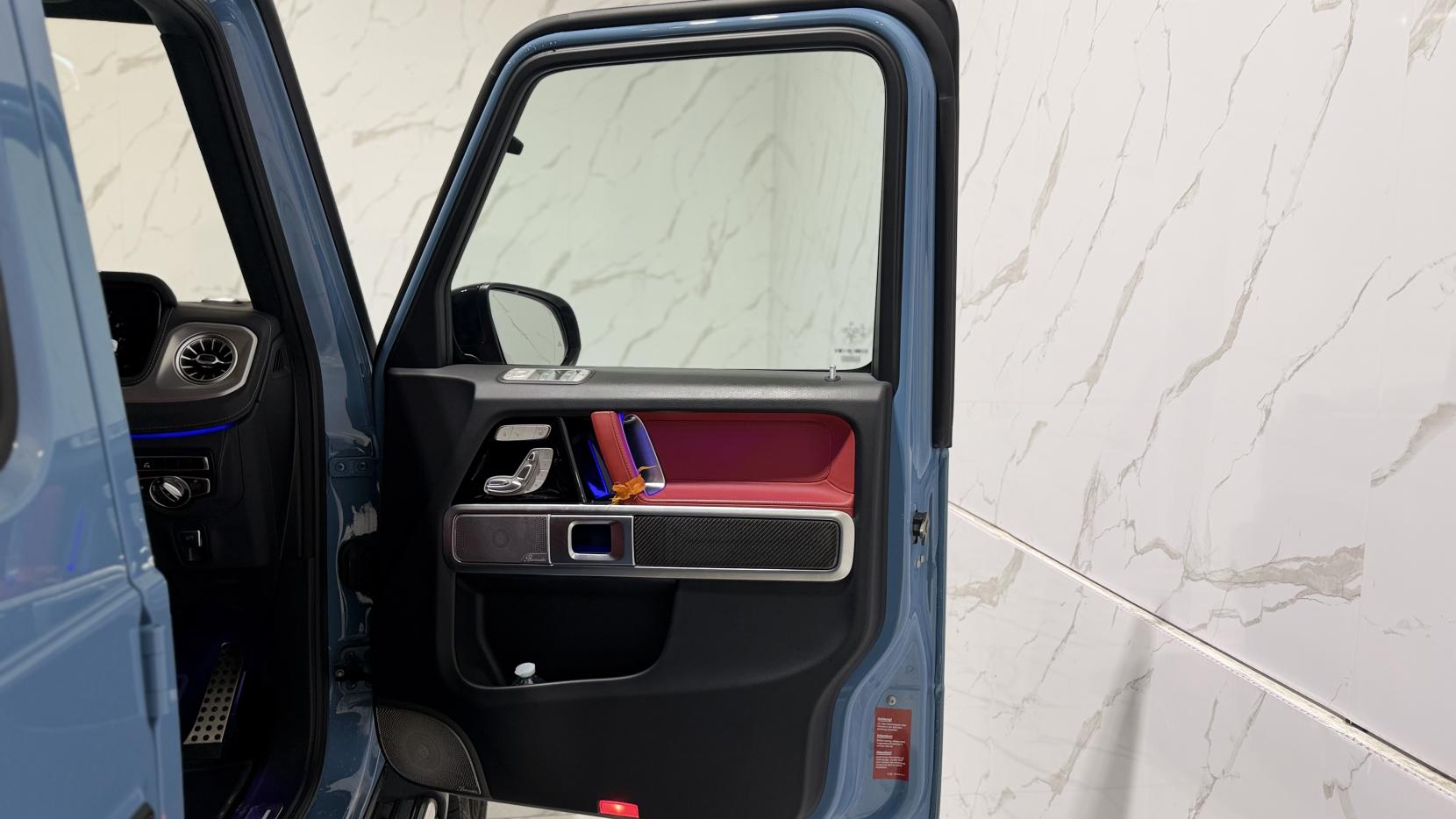 Mercedes-Benz G Class 4.0 G63 V8 BiTurbo AMG Carbon Edition SUV 5dr Petrol SpdS+9GT 4MATIC Euro 6 (s/s) (585 ps)