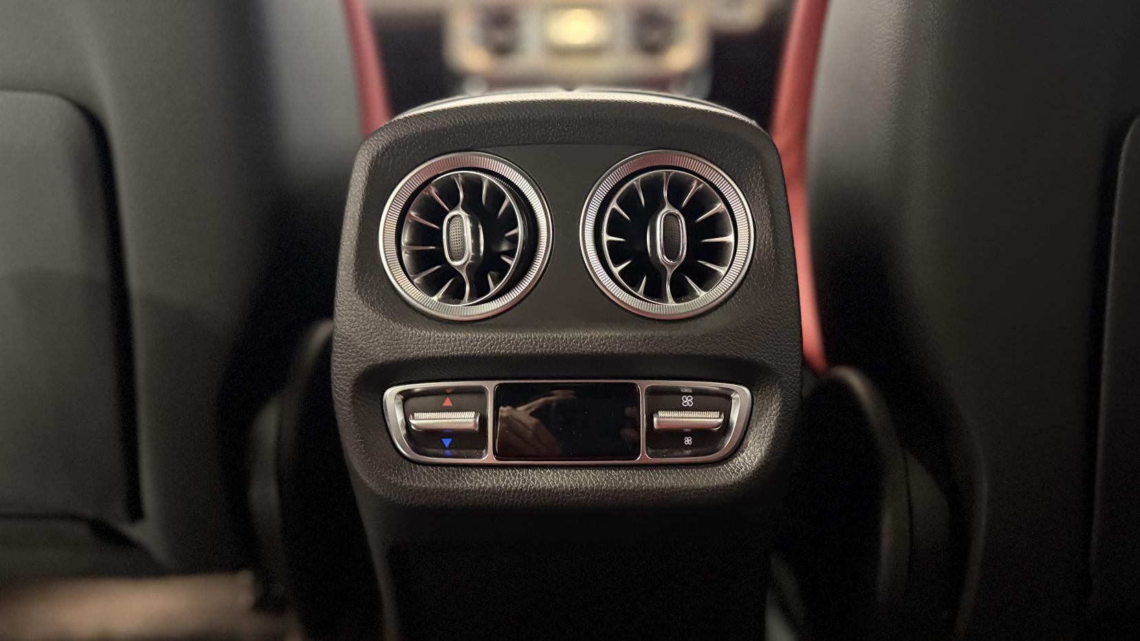 Mercedes-Benz G Class 4.0 G63 V8 BiTurbo AMG Carbon Edition SUV 5dr Petrol SpdS+9GT 4MATIC Euro 6 (s/s) (585 ps)