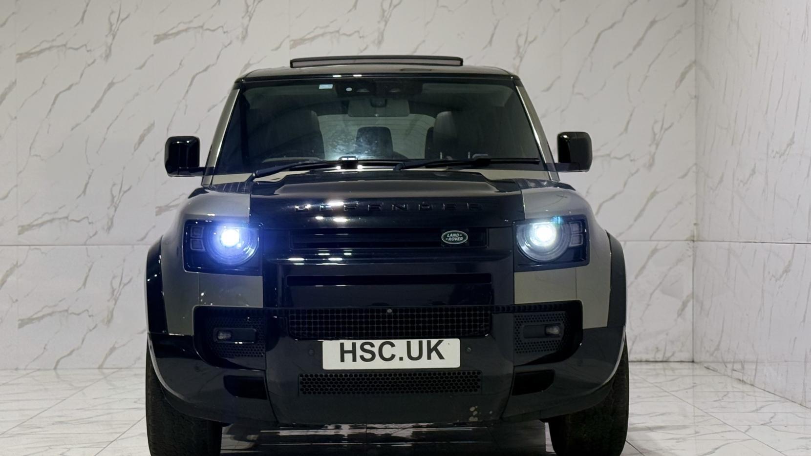 Land Rover Defender 110 2.0 SD4 First Edition SUV 5dr Diesel Auto 4WD Euro 6 (s/s) (240 ps)