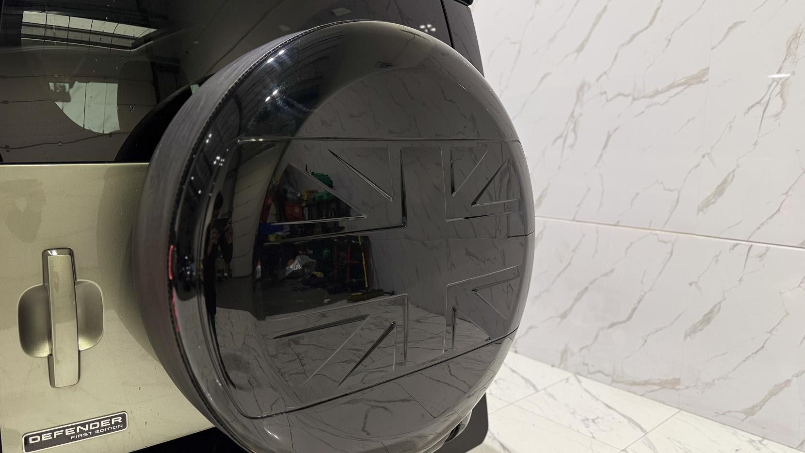 Land Rover Defender 110 2.0 SD4 First Edition SUV 5dr Diesel Auto 4WD Euro 6 (s/s) (240 ps)