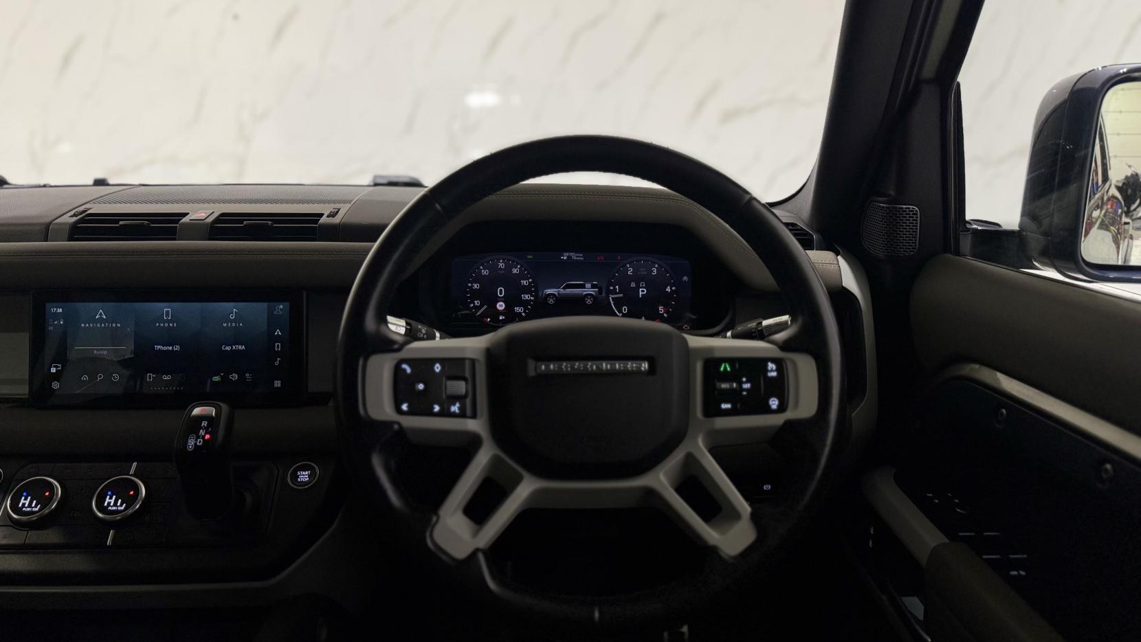 Land Rover Defender 110 2.0 SD4 First Edition SUV 5dr Diesel Auto 4WD Euro 6 (s/s) (240 ps)