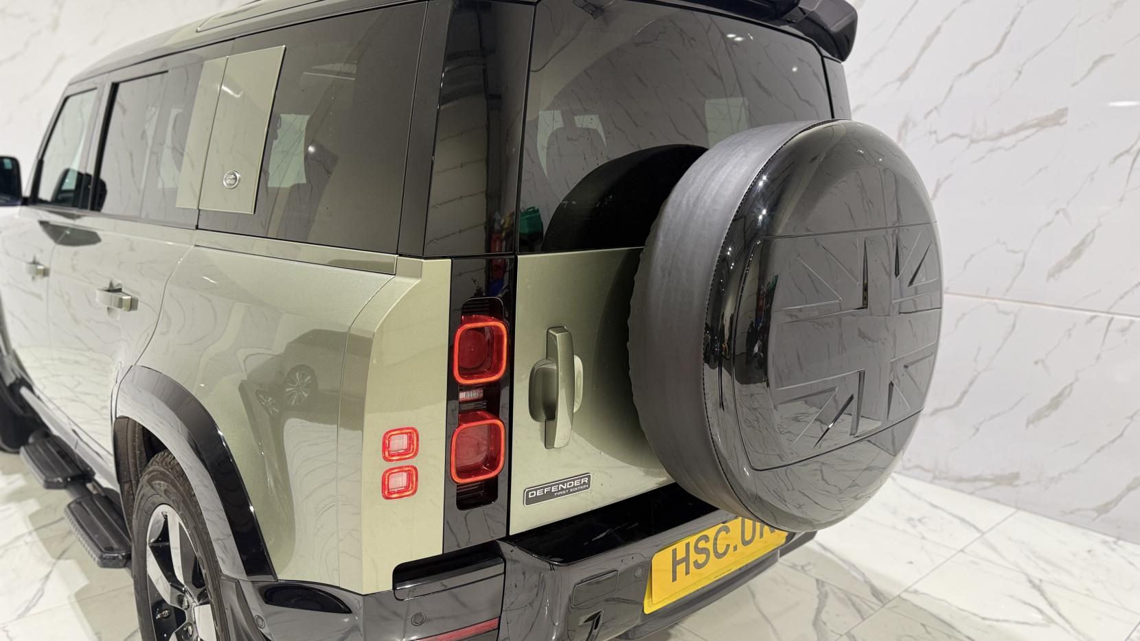 Land Rover Defender 110 2.0 SD4 First Edition SUV 5dr Diesel Auto 4WD Euro 6 (s/s) (240 ps)