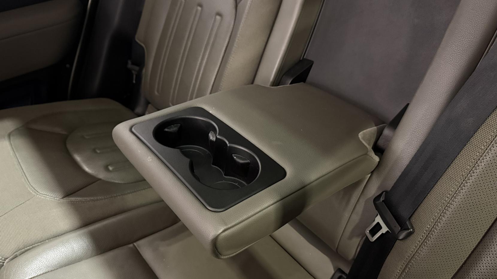 Land Rover Defender 110 2.0 SD4 First Edition SUV 5dr Diesel Auto 4WD Euro 6 (s/s) (240 ps)