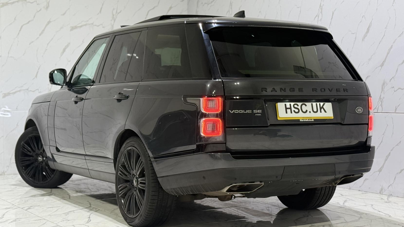 Land Rover Range Rover 3.0 P400 MHEV Vogue SE SUV 5dr Petrol Auto 4WD Euro 6 (s/s) (400 ps)