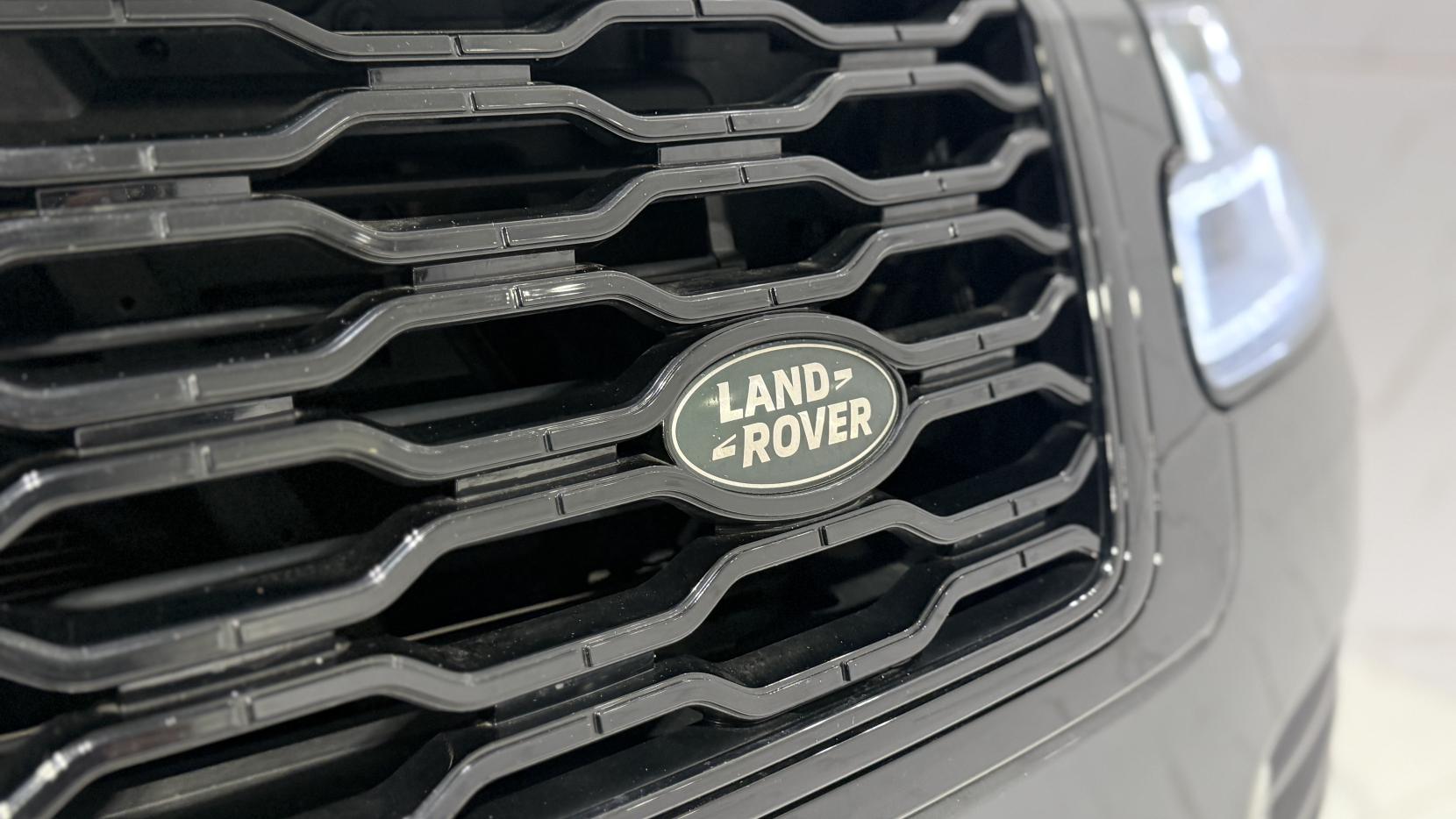 Land Rover Range Rover 3.0 P400 MHEV Vogue SE SUV 5dr Petrol Auto 4WD Euro 6 (s/s) (400 ps)