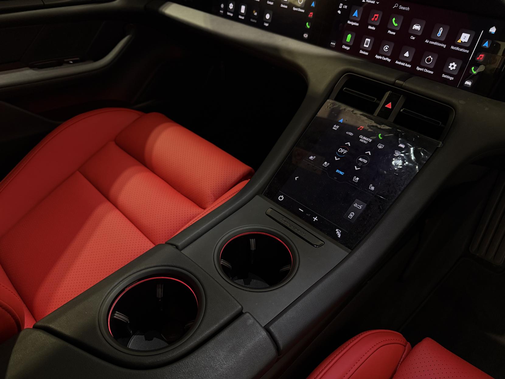 Porsche Taycan Performance Plus 93.4kWh Auto RWD 4dr (11kW Charger)