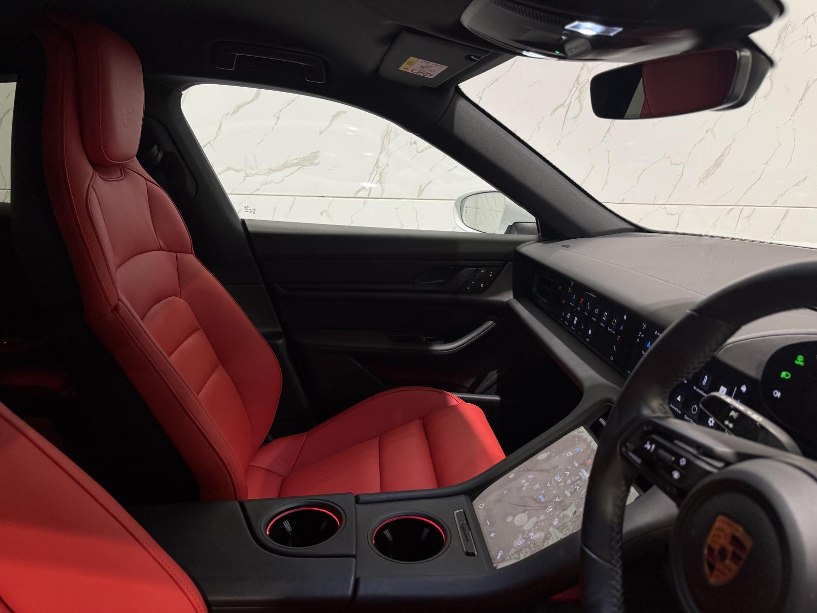 Porsche Taycan Performance Plus 93.4kWh Auto RWD 4dr (11kW Charger)