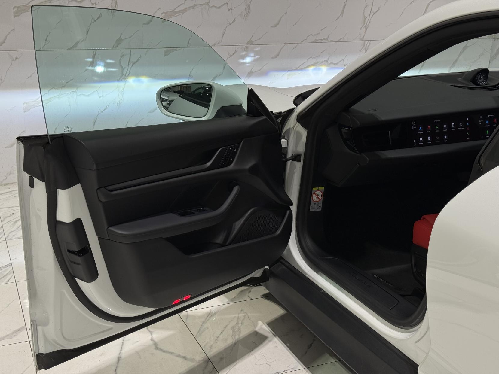 Porsche Taycan Performance Plus 93.4kWh Auto RWD 4dr (11kW Charger)