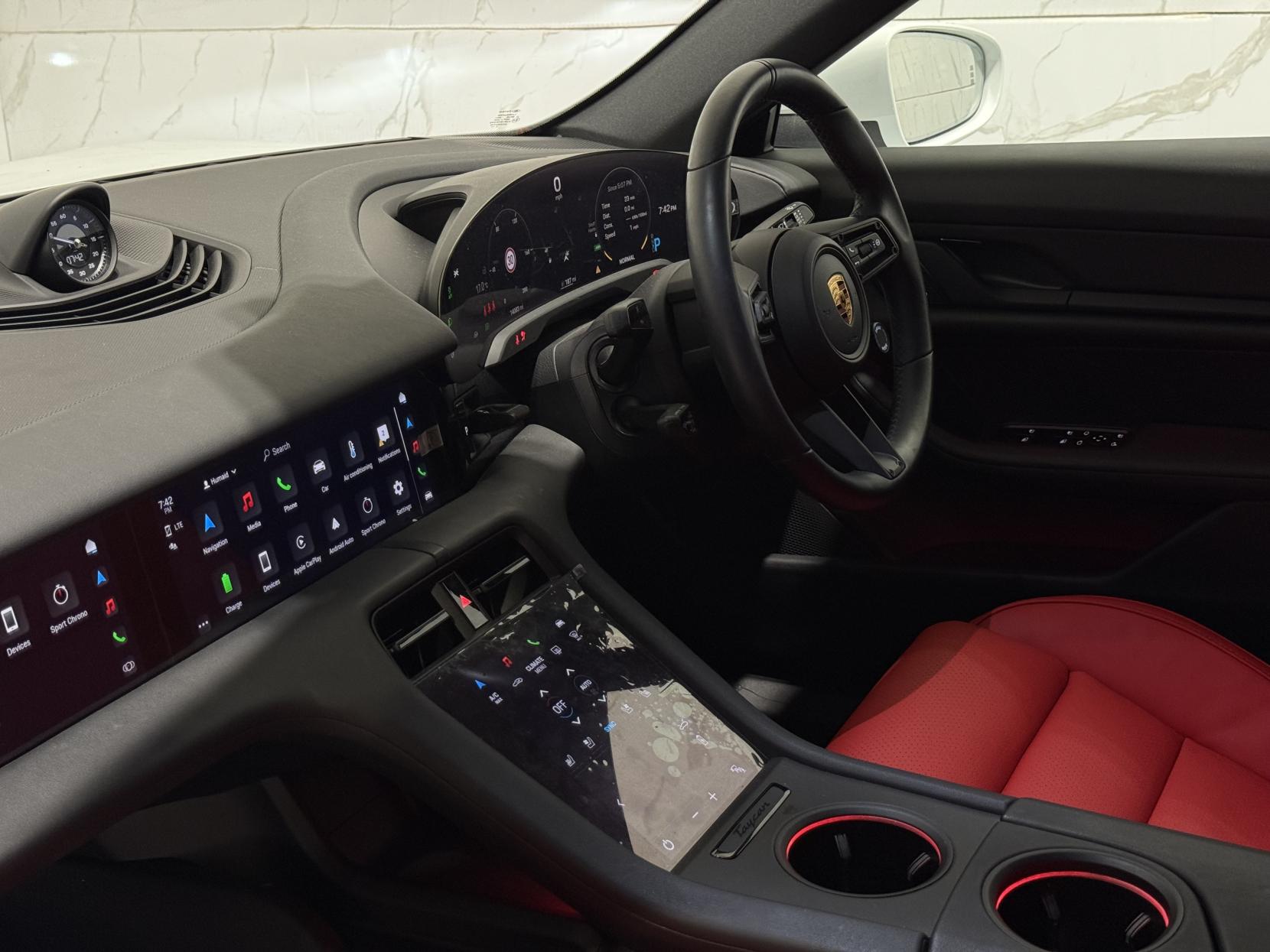 Porsche Taycan Performance Plus 93.4kWh Auto RWD 4dr (11kW Charger)