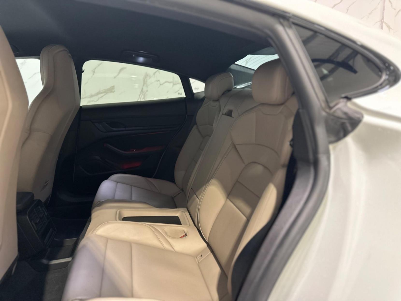 Porsche Taycan Performance Plus 93.4kWh Auto RWD 4dr (11kW Charger)