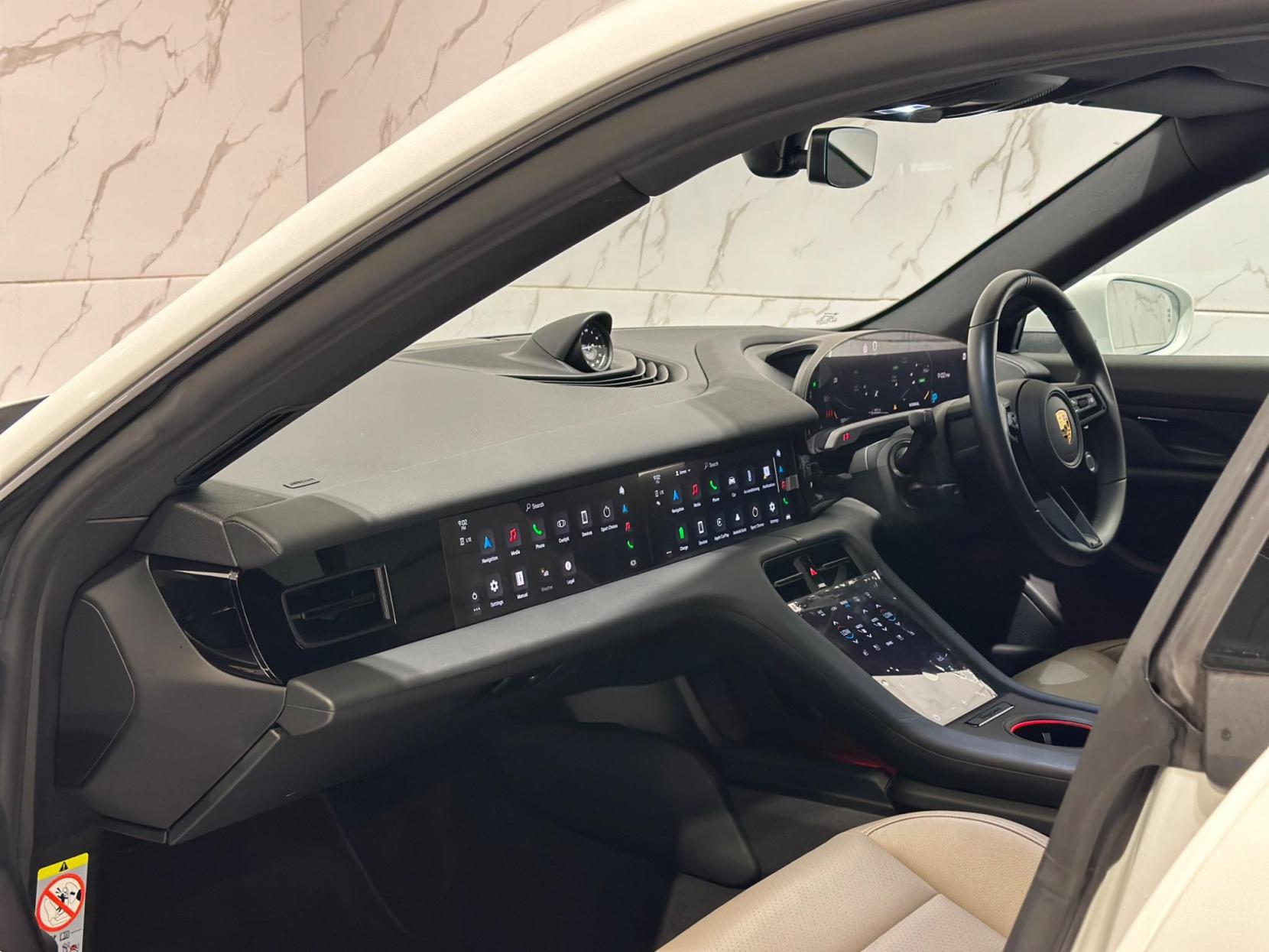 Porsche Taycan Performance Plus 93.4kWh Auto RWD 4dr (11kW Charger)