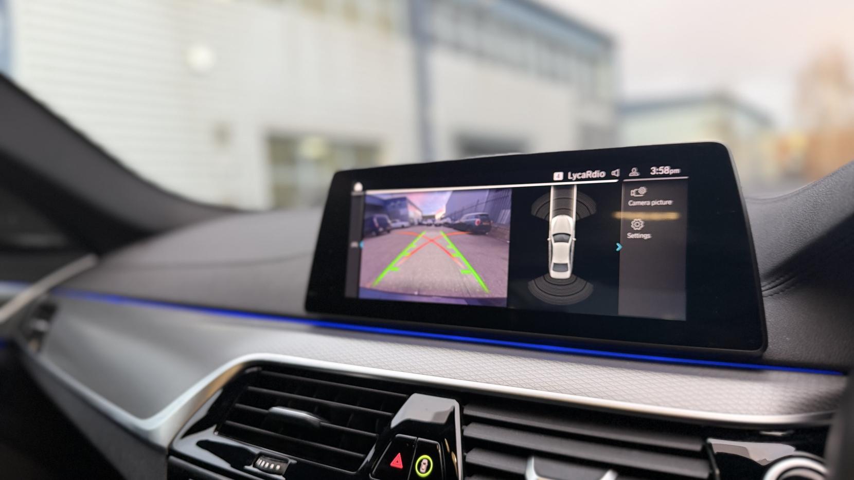 BMW 5 Series 2.0 530e 12kWh M Sport Saloon 4dr Petrol Plug-in Hybrid Auto xDrive Euro 6 (s/s) (252 ps)