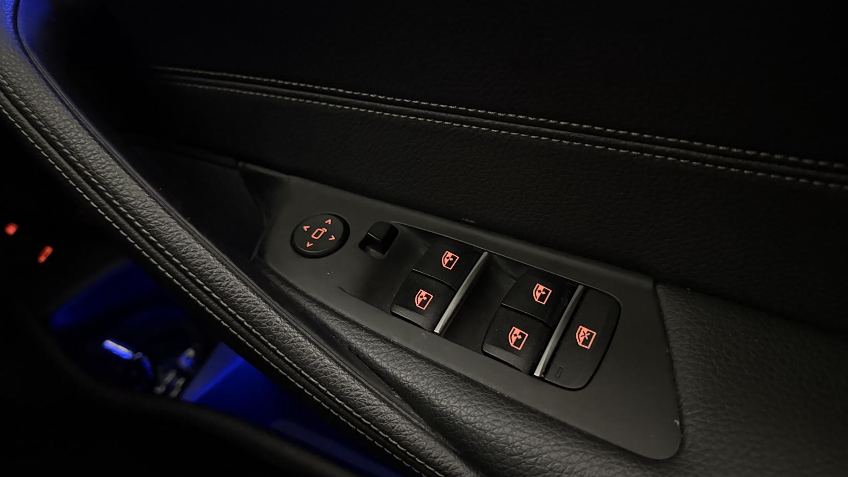 BMW 5 Series 2.0 530e 12kWh M Sport Saloon 4dr Petrol Plug-in Hybrid Auto xDrive Euro 6 (s/s) (252 ps)