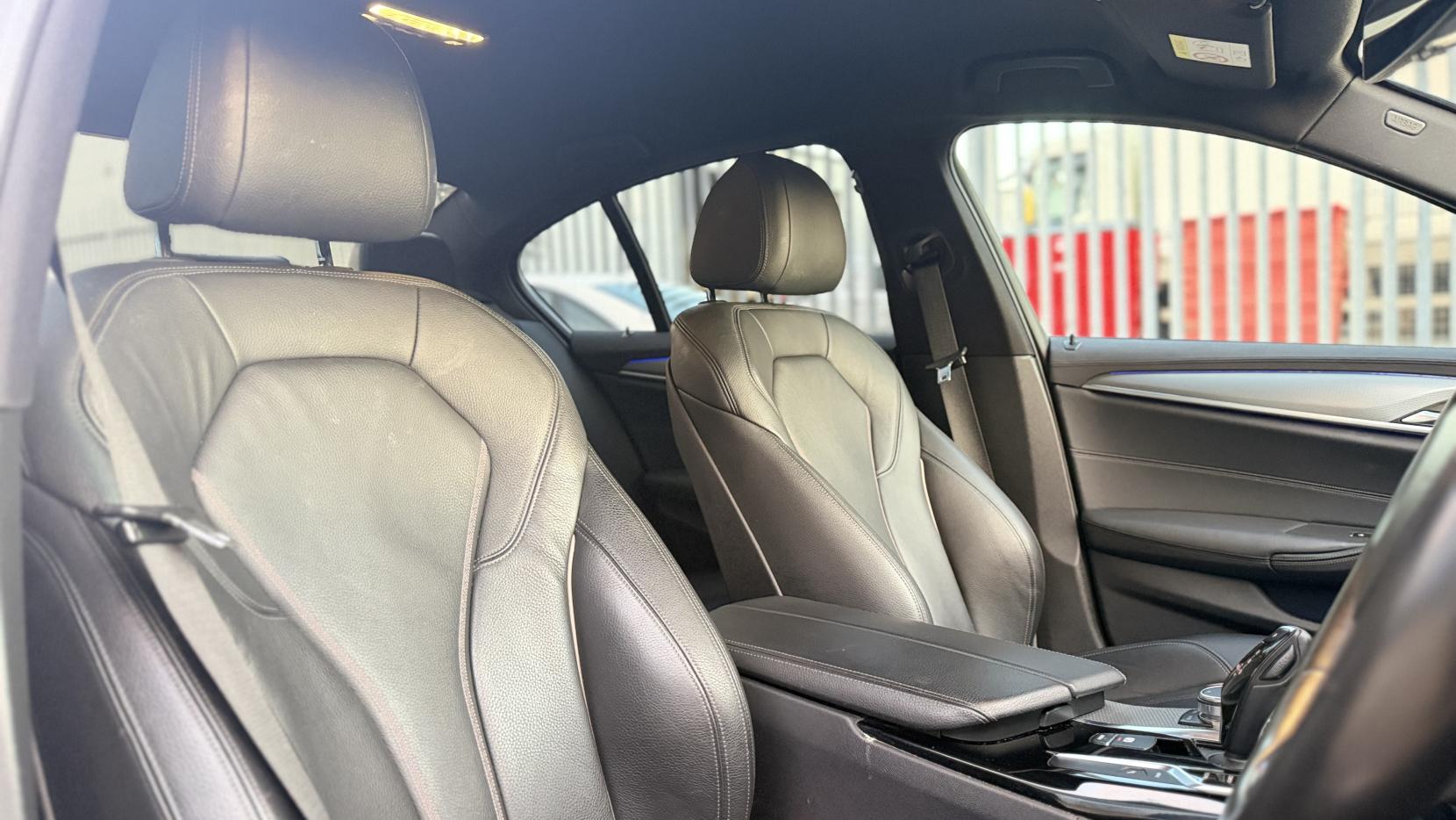 BMW 5 Series 2.0 530e 12kWh M Sport Saloon 4dr Petrol Plug-in Hybrid Auto xDrive Euro 6 (s/s) (252 ps)