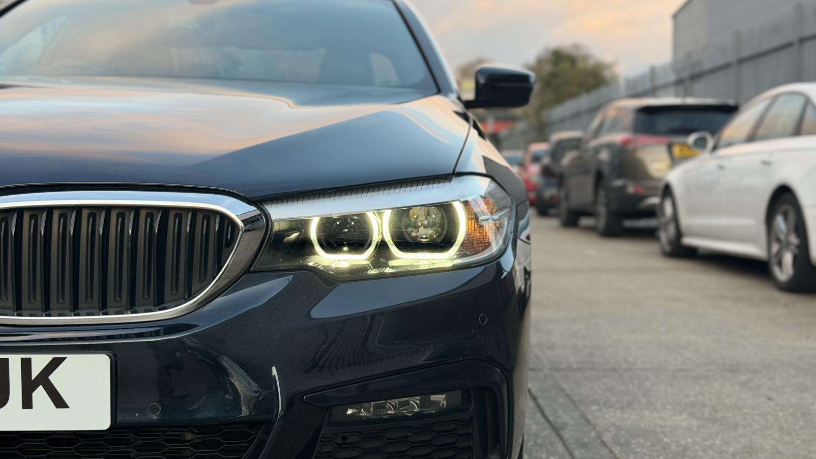 BMW 5 Series 2.0 530e 12kWh M Sport Saloon 4dr Petrol Plug-in Hybrid Auto xDrive Euro 6 (s/s) (252 ps)