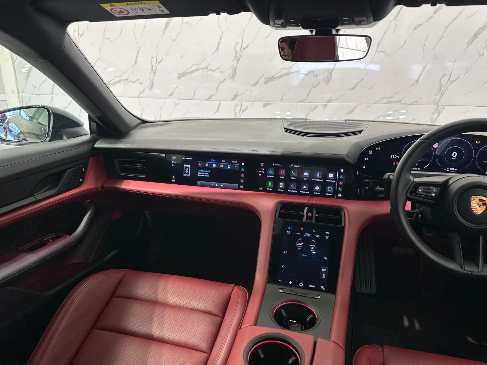 Porsche Taycan Performance Plus 93.4kWh Auto RWD 4dr (11kW Charger)