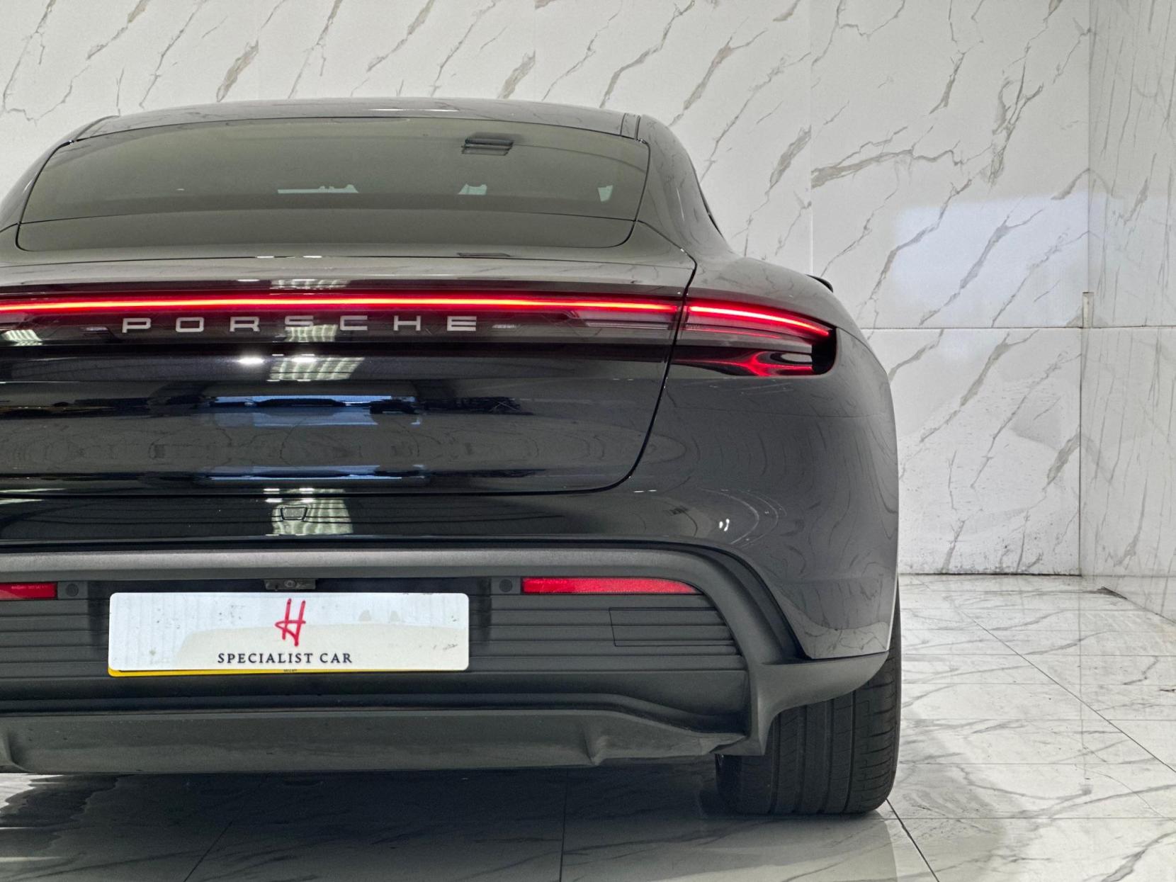 Porsche Taycan Performance Plus 93.4kWh Auto RWD 4dr (11kW Charger)