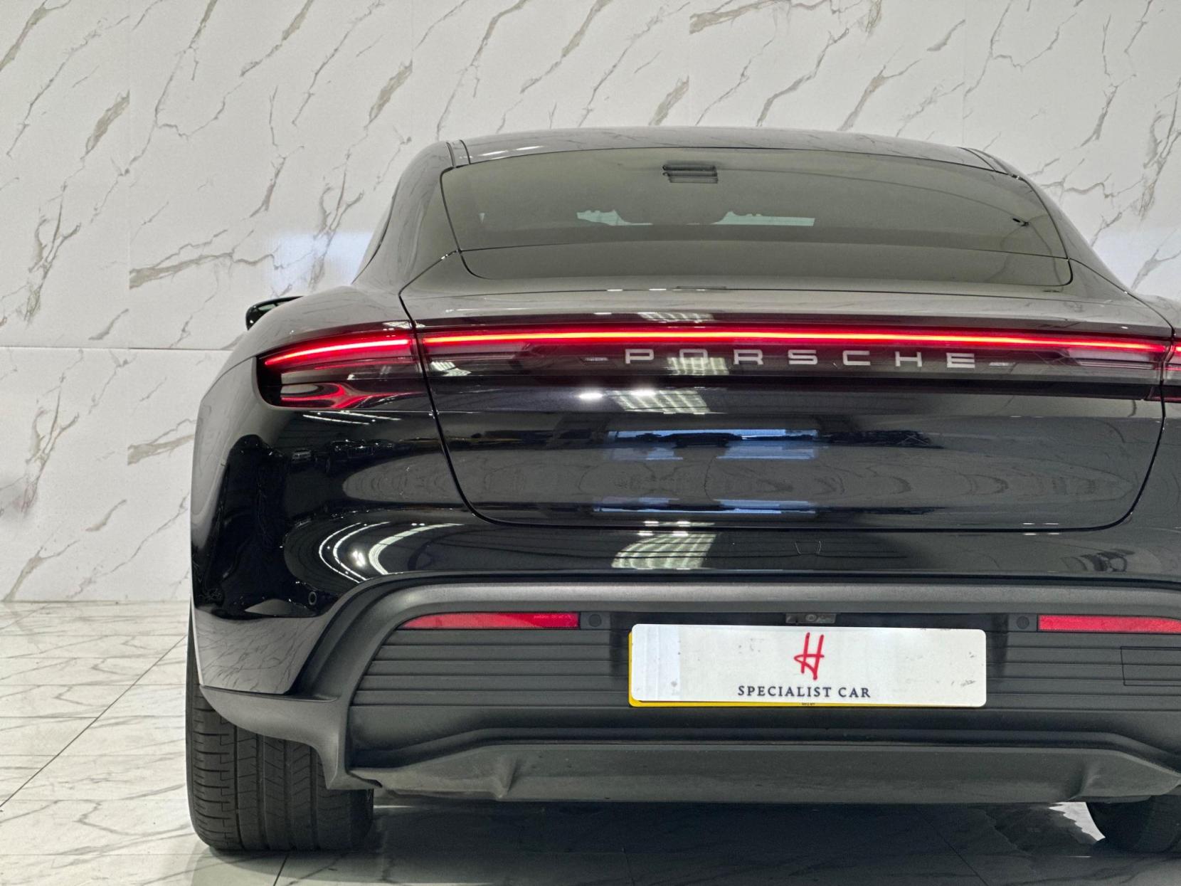 Porsche Taycan Performance Plus 93.4kWh Auto RWD 4dr (11kW Charger)