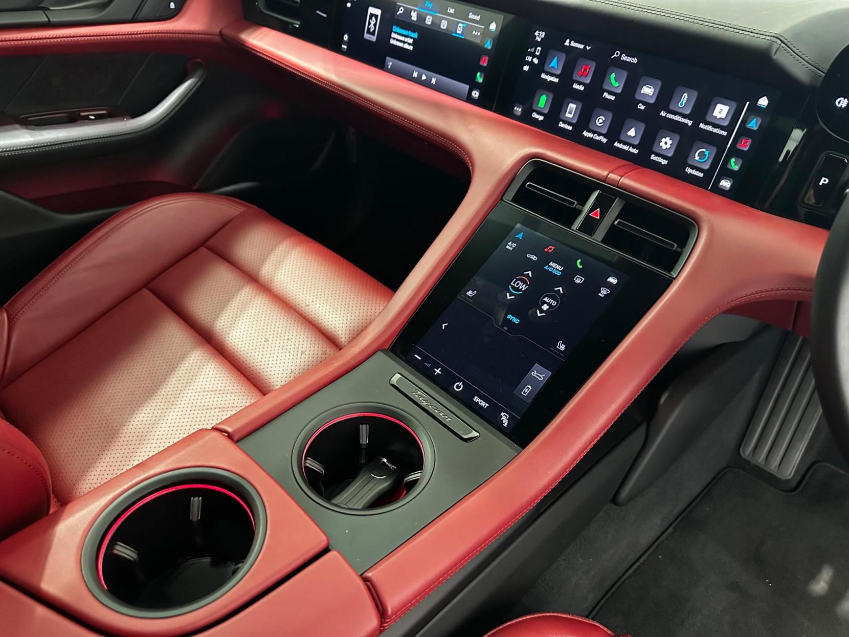Porsche Taycan Performance Plus 93.4kWh Auto RWD 4dr (11kW Charger)