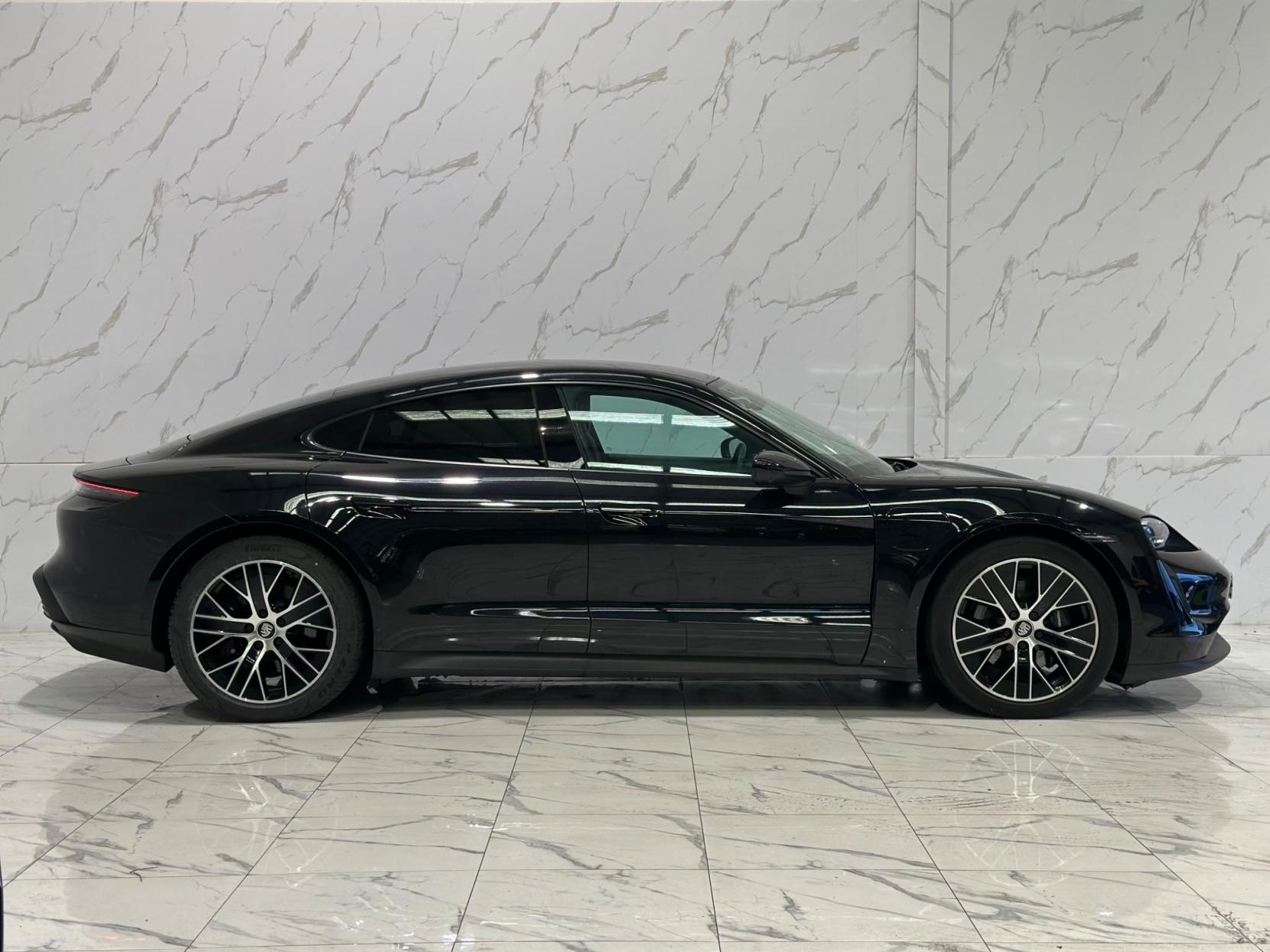 Porsche Taycan Performance Plus 93.4kWh Auto RWD 4dr (11kW Charger)