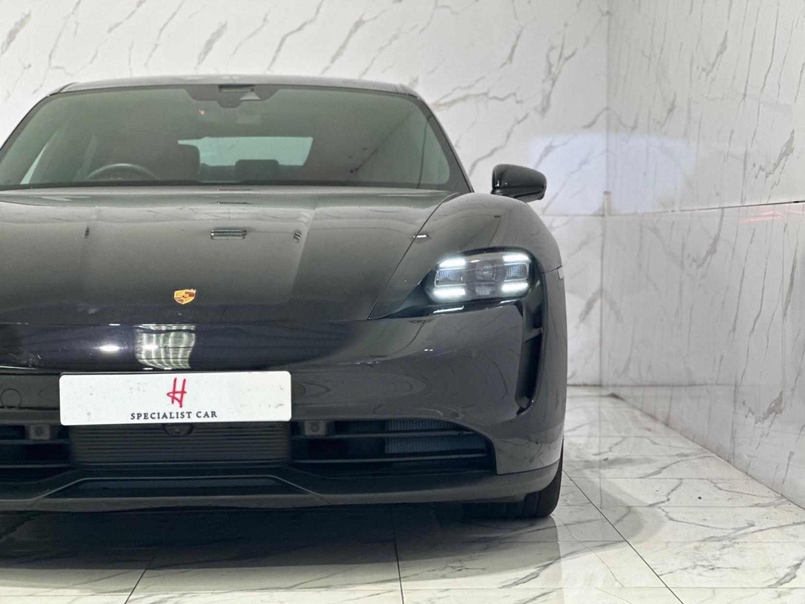 Porsche Taycan Performance Plus 93.4kWh Auto RWD 4dr (11kW Charger)
