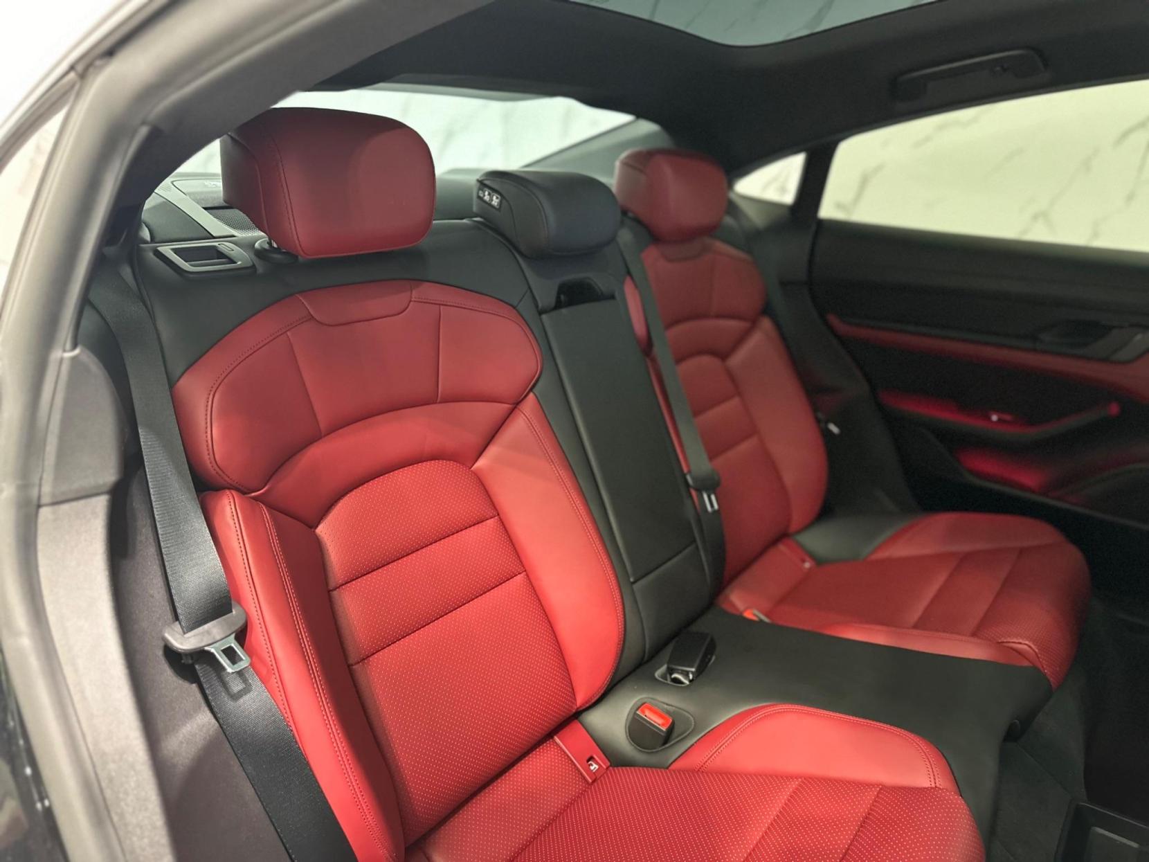 Porsche Taycan Performance Plus 93.4kWh Auto RWD 4dr (11kW Charger)
