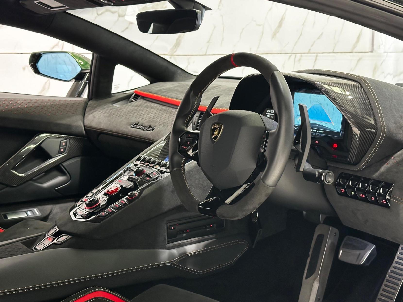 Lamborghini Aventador 6.5 V12 LP 780-4 Ultimae ISR 4WD Euro 6 2dr